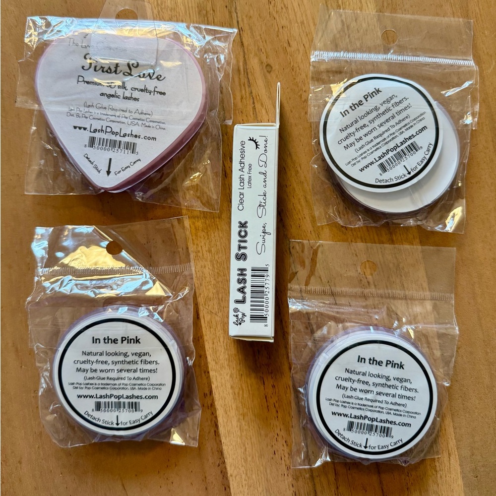 Lash Pop New/unopened Lashes Set - Picture 2 of 5